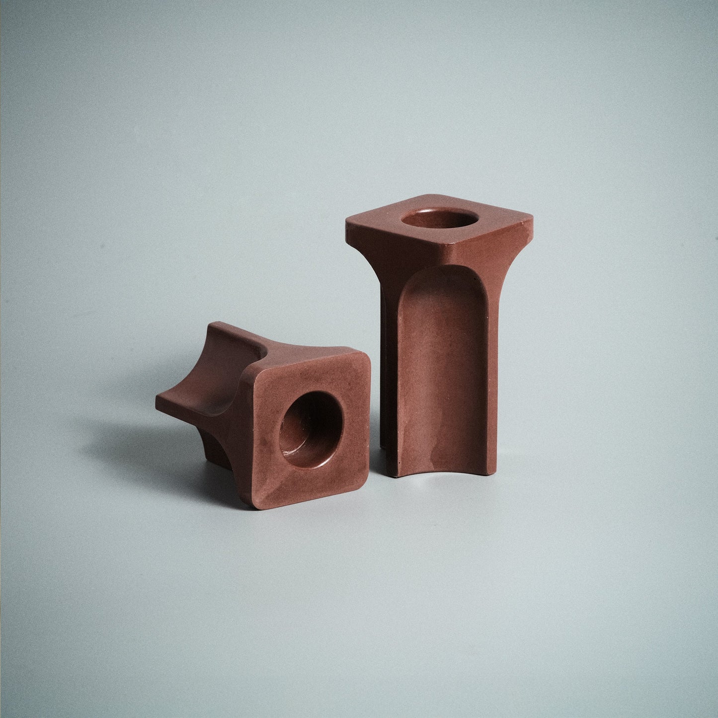 Kiva Candle Holder – Jesmonite Taper Stand, Set of 2