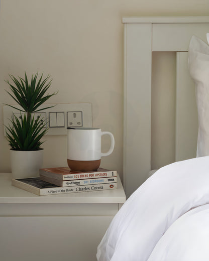 Stotodo Corg Cup Ceramic Mug White 360 ml with Cork Coaster Base and Lid Bedside Mug Morning Cup