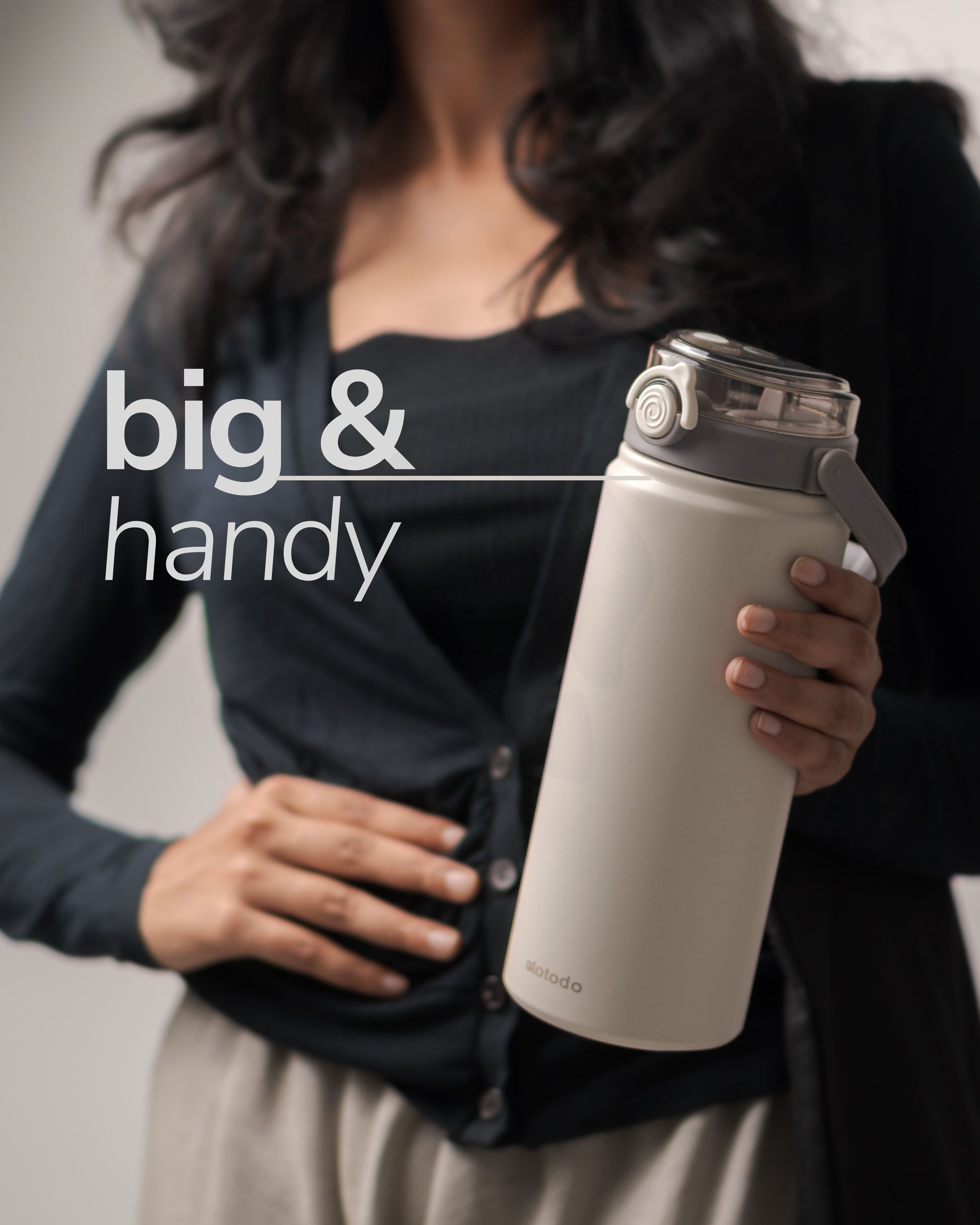 Stotodo Tank Dual Sipper Flask - White 1.2L Big and Handy Bottle