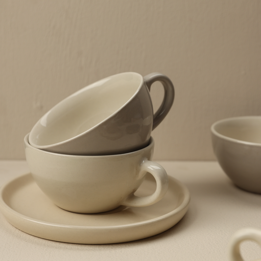 Cappuccino cup saucer