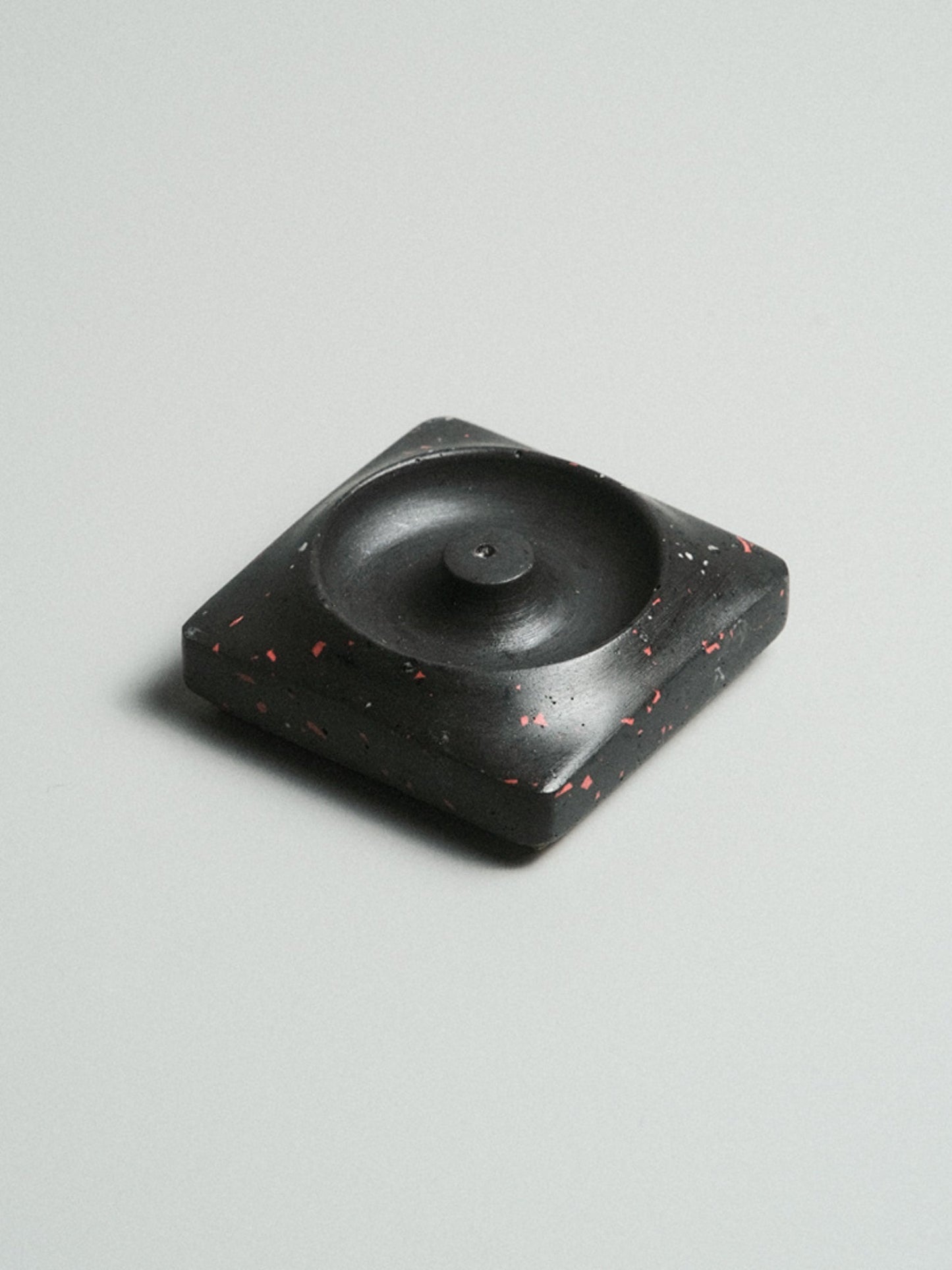Kaze Incense Holder – Jesmonite Incense Stand, Set of 2