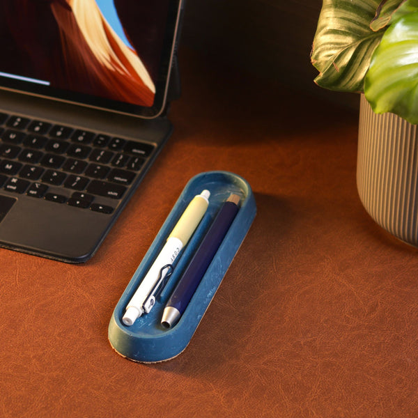 Linea Pen Tray – Jesmonite Desk Pen & Stationery Organiser